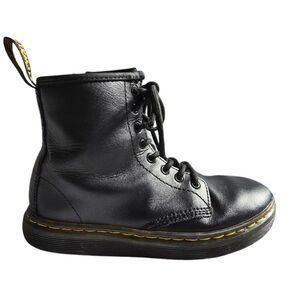 Dr. Martens Black Leather Combat Boots Youth 2 Lace Up AirWair